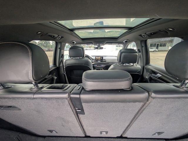 2018 Audi SQ5 Prestige photo 32