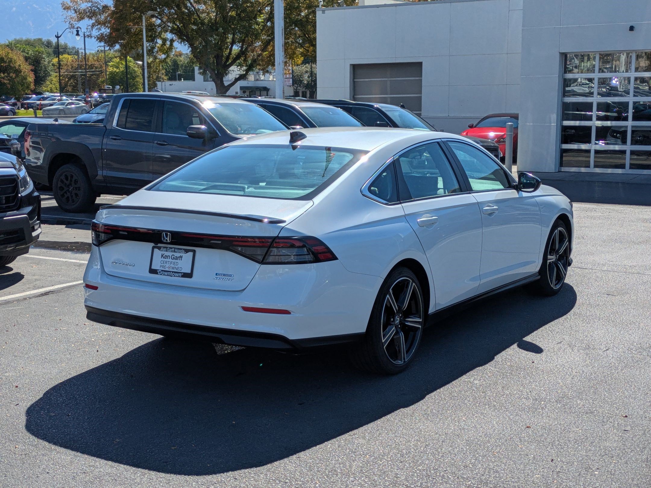 2025 Honda Accord Hybrid Sport photo 3