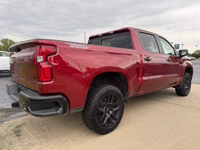 2023 Chevrolet Silverado 1500 LT Trail Boss photo 4