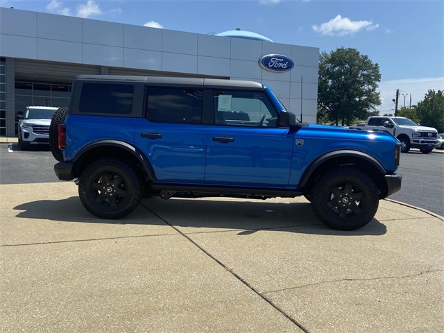 2025 Ford Bronco Big Bend photo 2