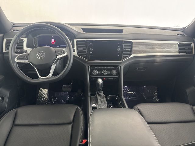 2023 Volkswagen Atlas Cross Sport V6 SE Technology photo 20