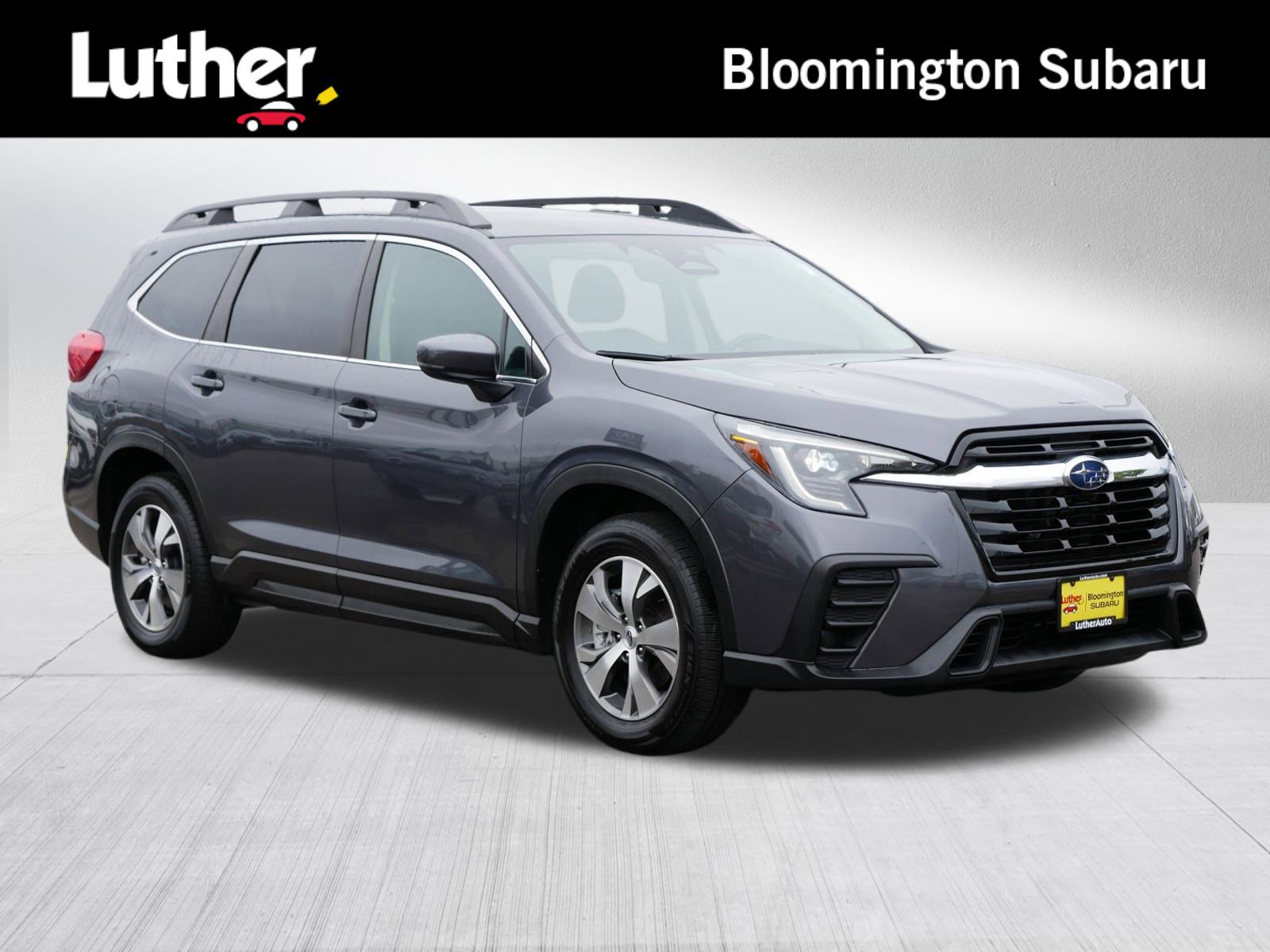 2024 Subaru Ascent Premium's photo