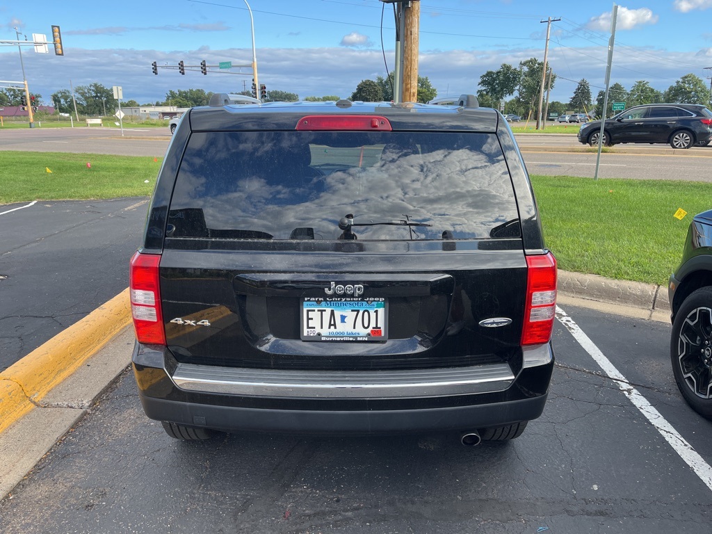 2017 Jeep Patriot High Altitude photo 2