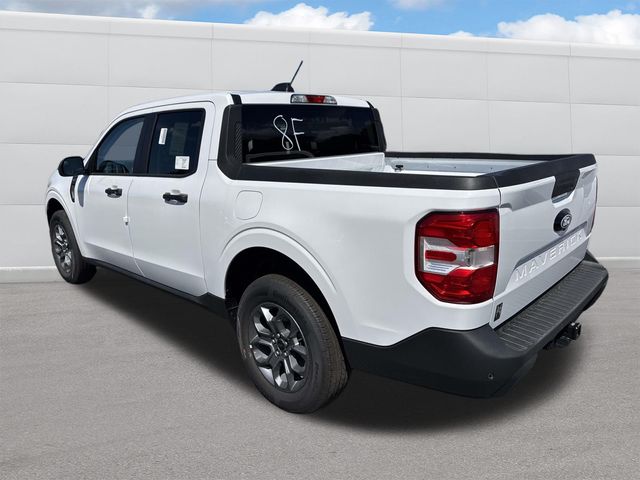 2025 Ford Maverick XLT photo 3