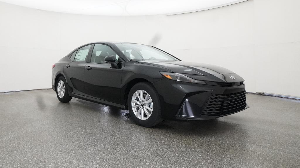 2026 Toyota Camry LE photo 30