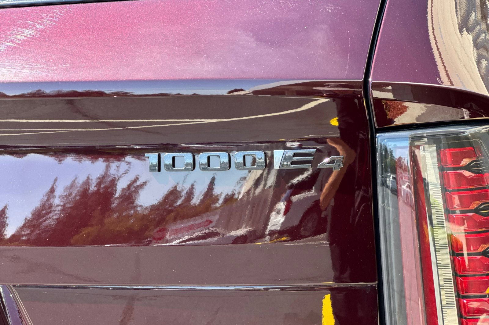 2025 Cadillac Escalade IQ Sport photo 25
