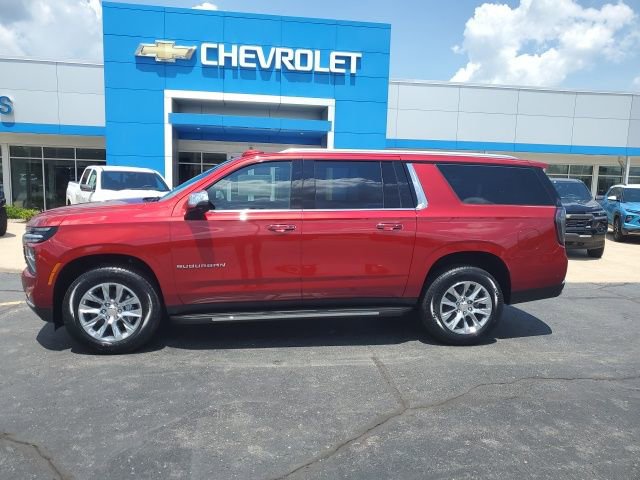 2025 Chevrolet Suburban Premier photo 3