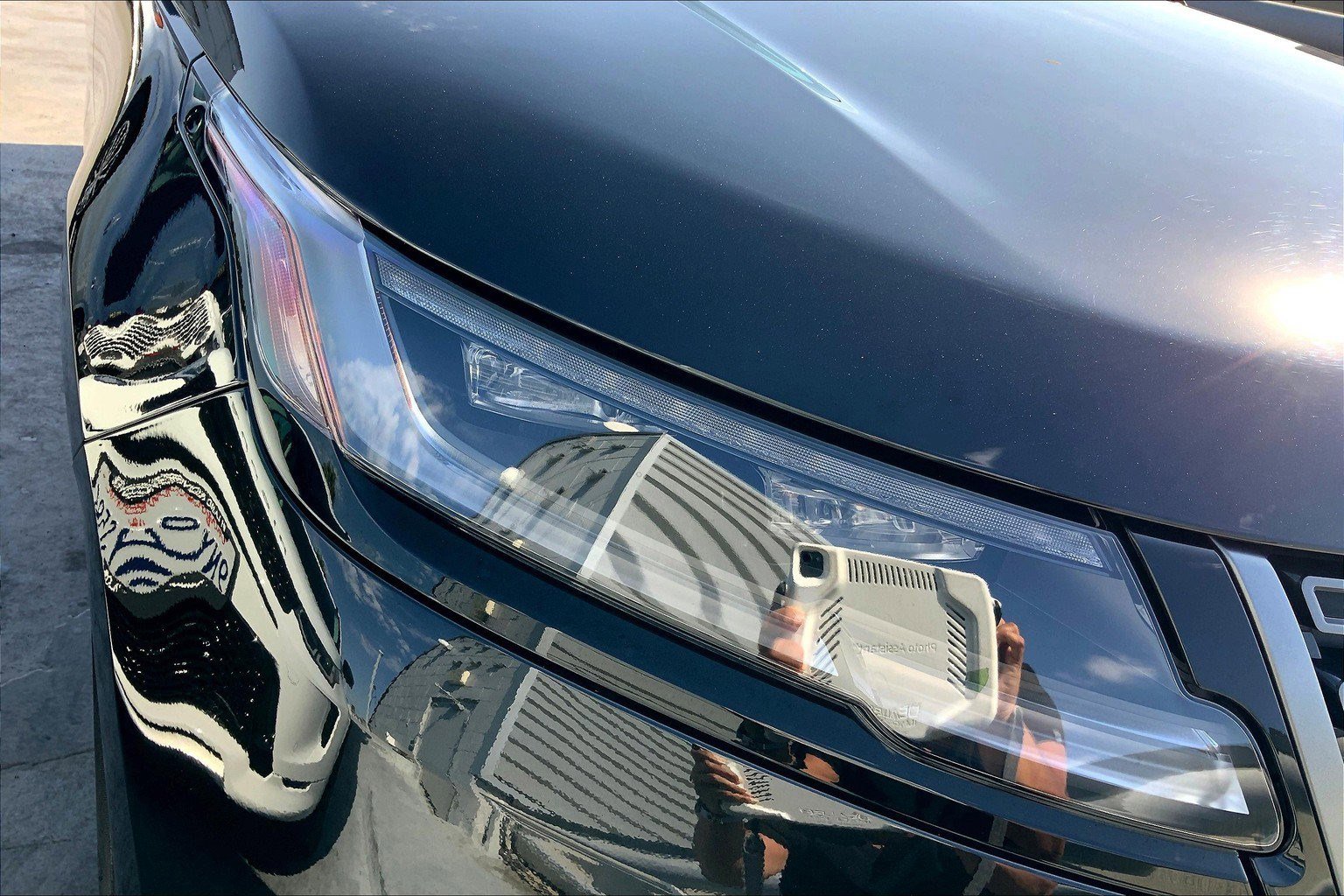 2025 Land Rover Range Rover Velar S photo 23