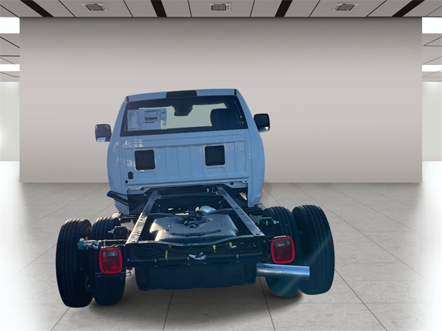 2025 Ram 3500 Tradesman photo 3