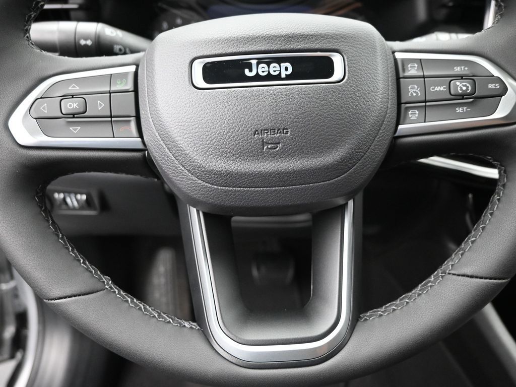2026 Jeep Compass Limited Altitude photo 13