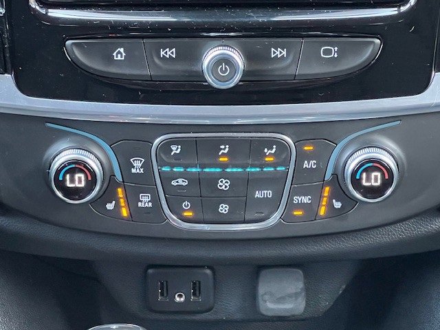 2019 Chevrolet Traverse Cloth 1LT photo 22