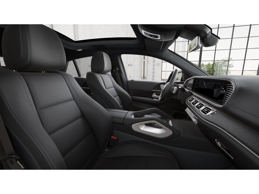 2026 Mercedes Benz GLE 450 Coupe photo 4