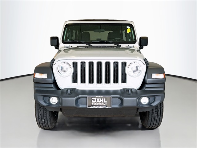 2022 Jeep Wrangler Unlimited Sport photo 2