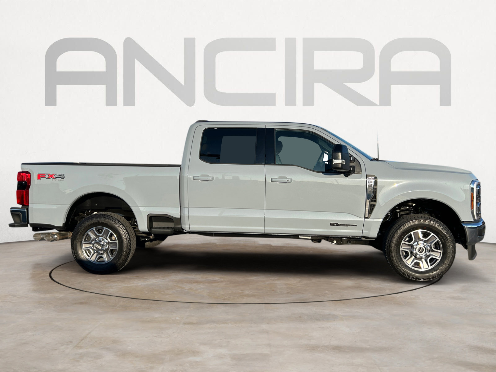 2026 Ford F-250 Lariat photo 9