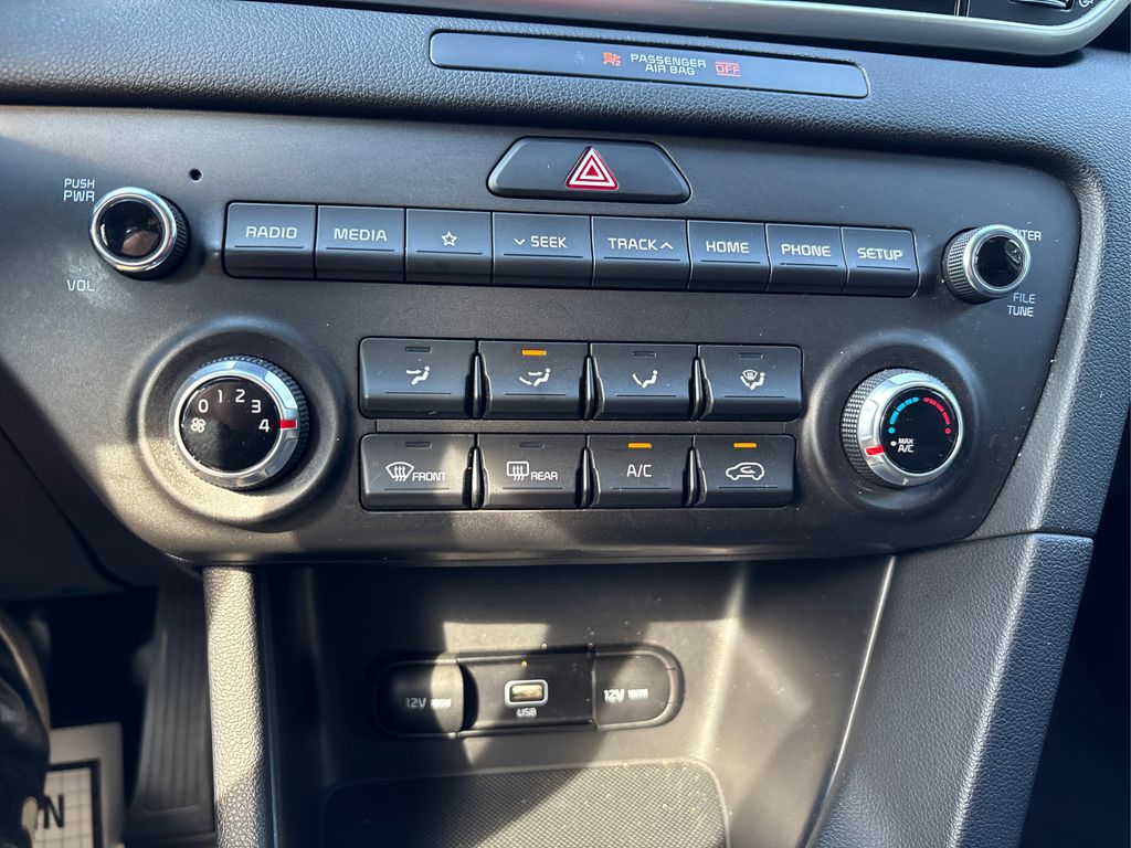 2022 Kia Sportage LX photo 26