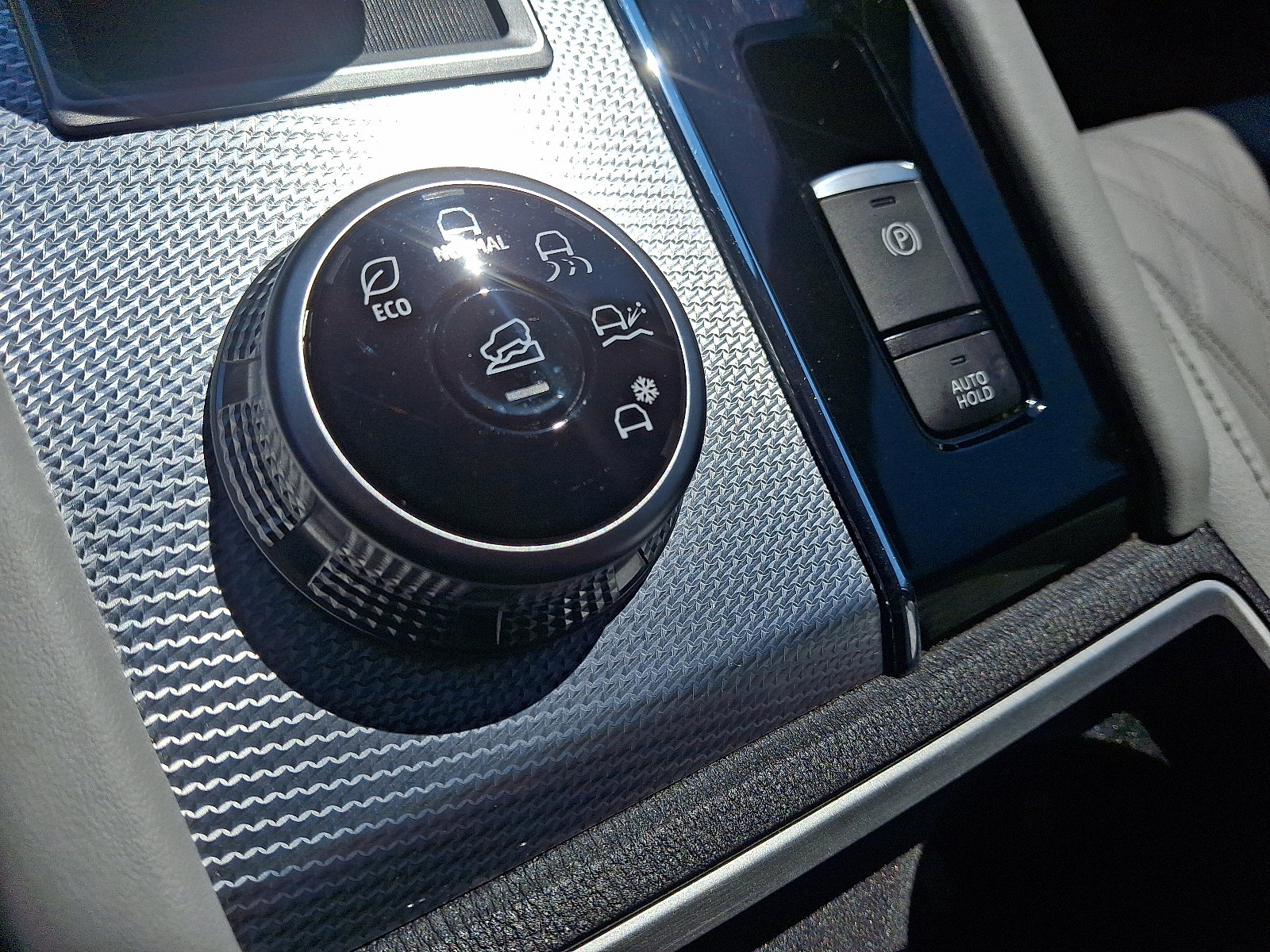 2023 Mitsubishi Outlander SEL photo 22