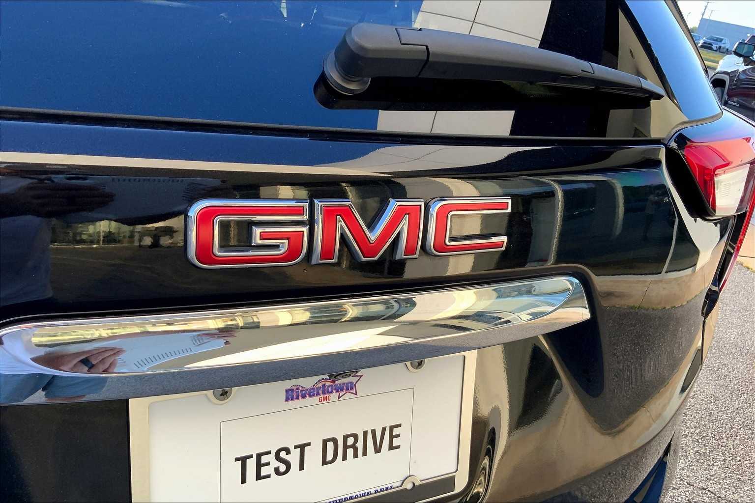 2024 Gmc Terrain SLT photo 28