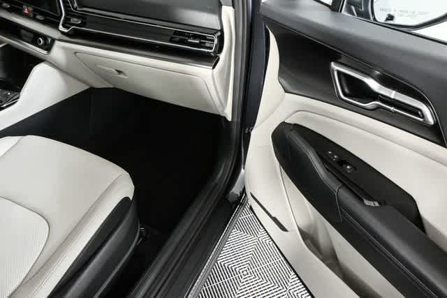2024 Kia Sportage EX photo 23