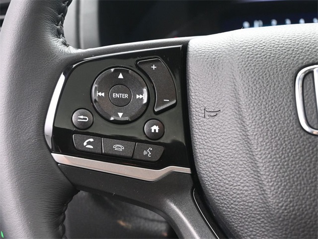 2023 Honda Odyssey Touring photo 2