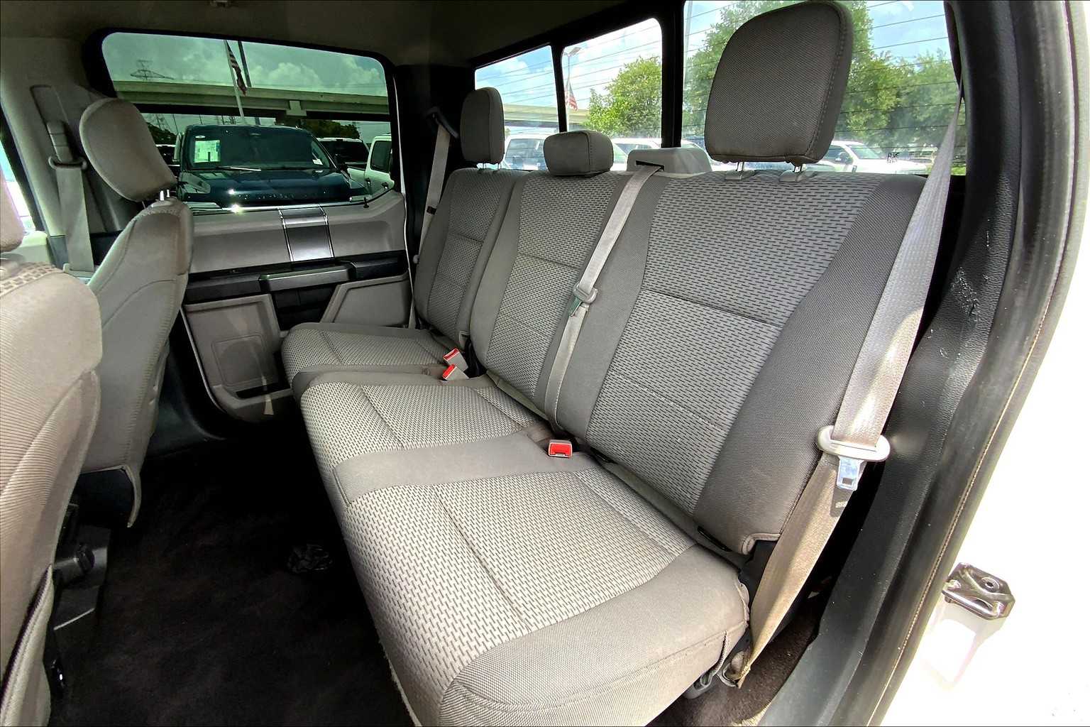 2020 Ford F-150 XLT photo 38