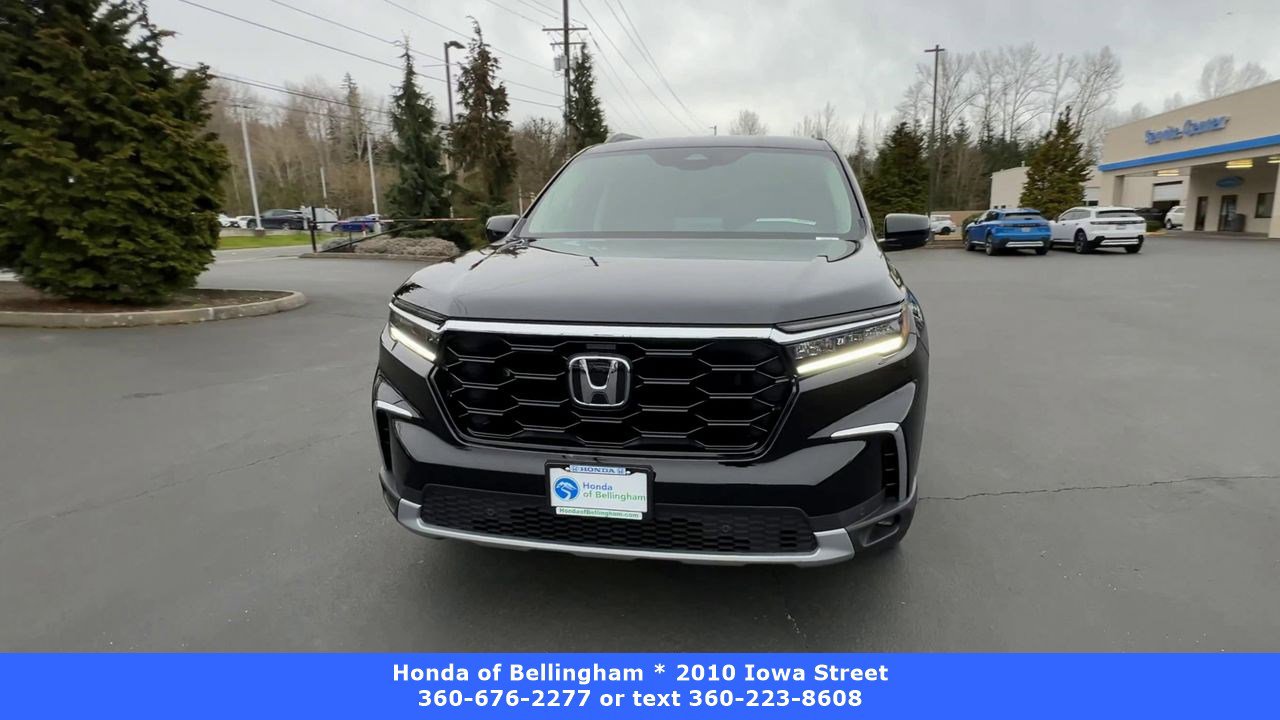 2025 Honda Pilot Touring photo 2