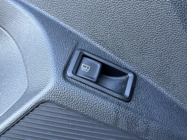2022 Volkswagen Taos S photo 24