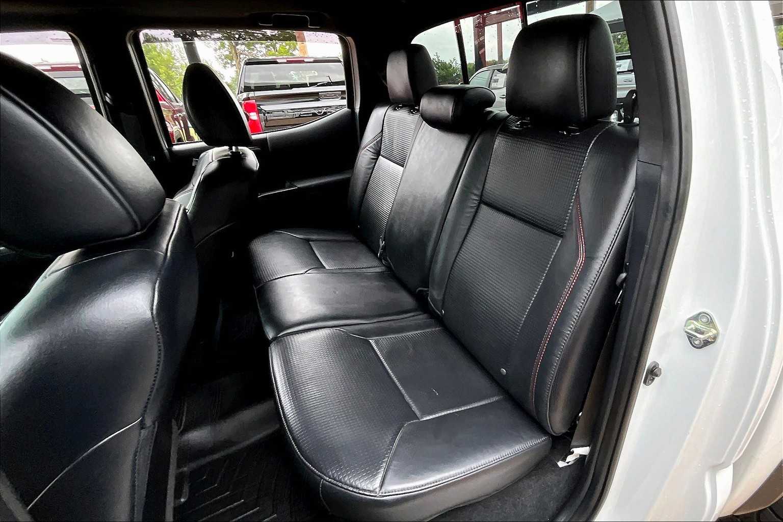 2020 Toyota Tacoma TRD Pro photo 18