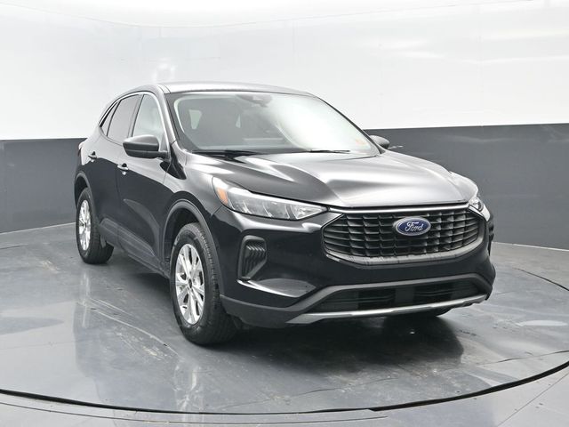 2024 Ford Escape Active photo 2