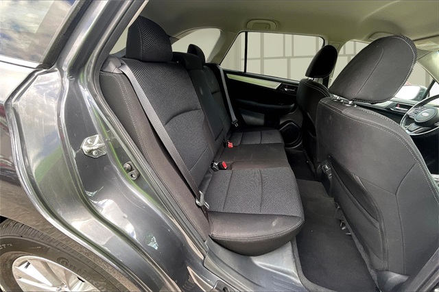 2018 Subaru Outback 2.5i Premium photo 28