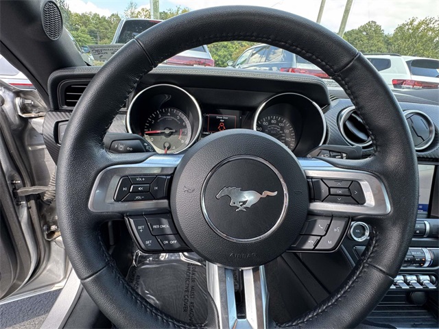 2022 Ford Mustang EcoBoost photo 18