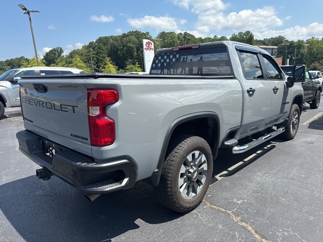 2024 Chevrolet Silverado 2500HD Custom photo 6