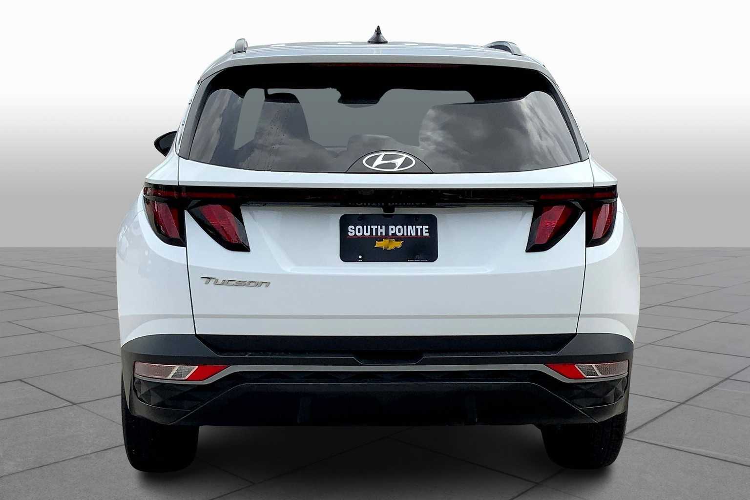 2024 Hyundai Tucson SEL photo 2
