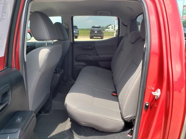 2022 Toyota Tacoma SR 4x4 Double Cab photo 12