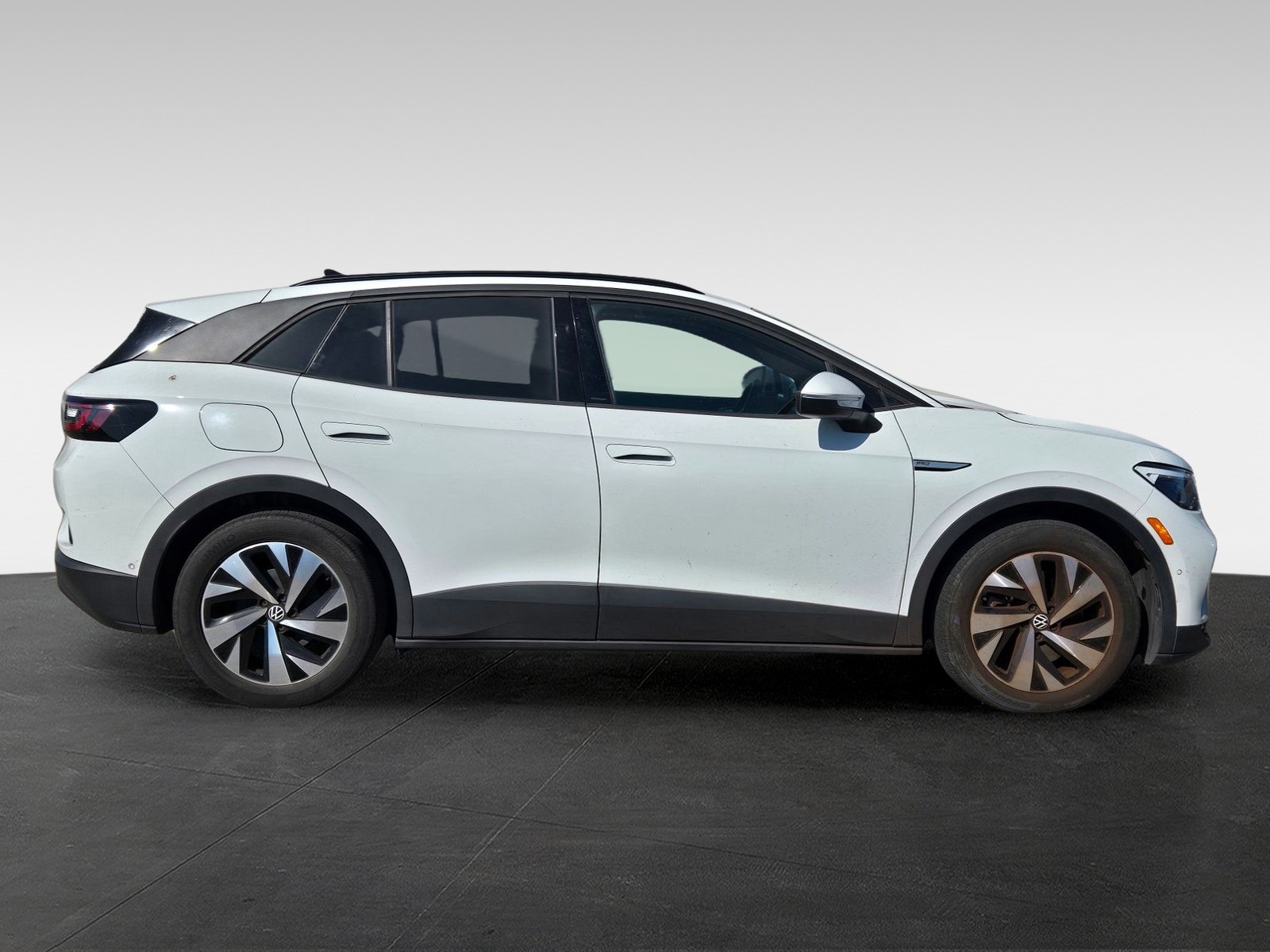 Used 2023 Volkswagen ID.4 PRO with VIN 1V2CMPE82PC023425 for sale in Tracy, CA