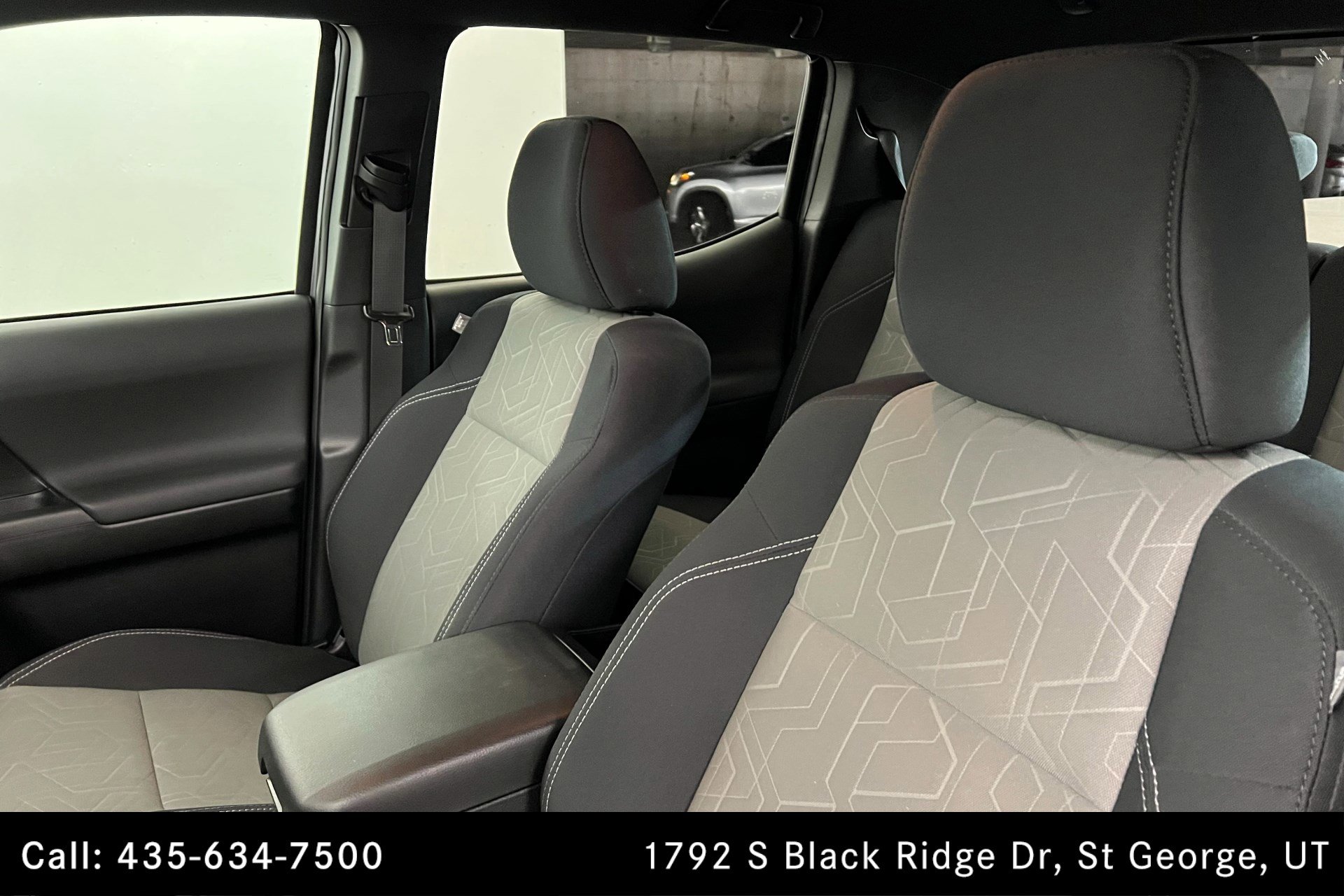2022 Toyota Tacoma TRD Sport Double Cab photo 16