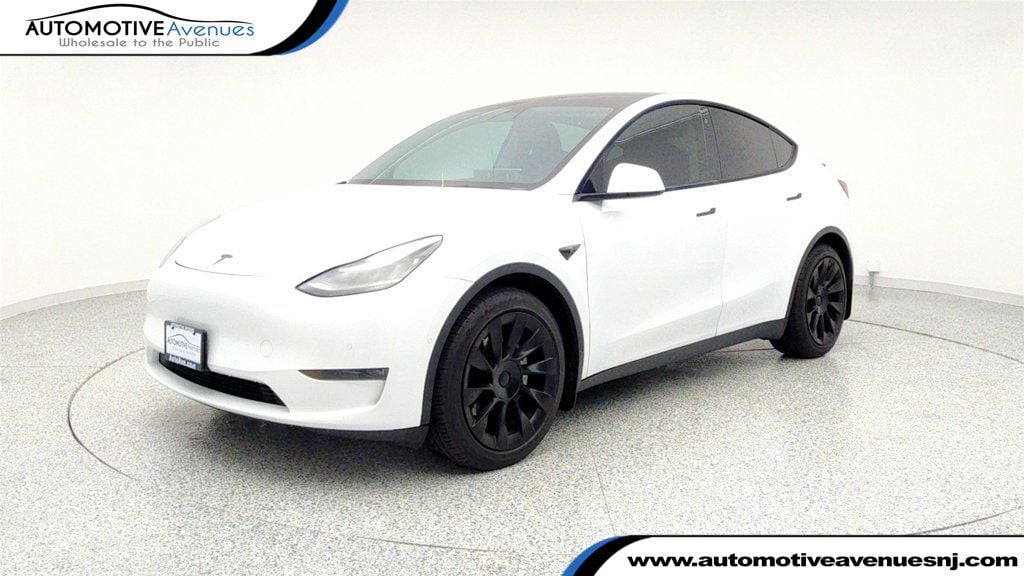 2020 Tesla Model Y Long Range's photo