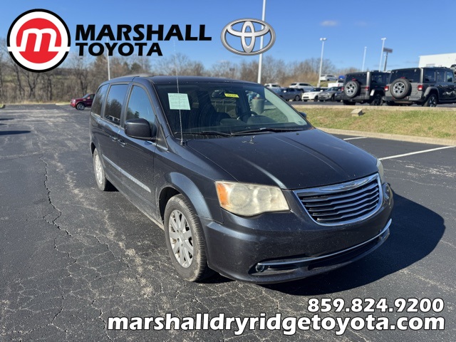 2013 Chrysler Town & Country Touring