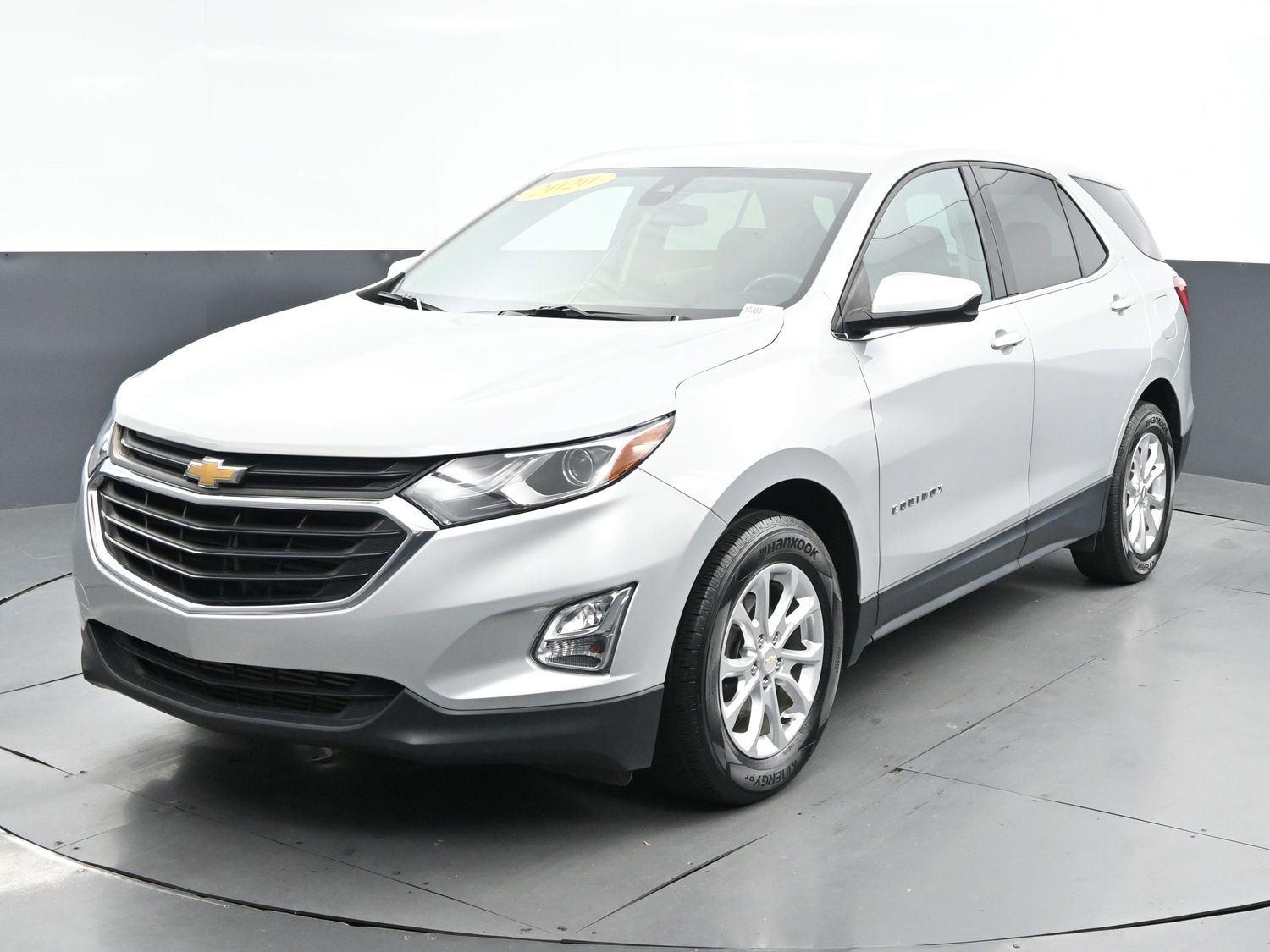 2020 Chevrolet Equinox LT photo 2