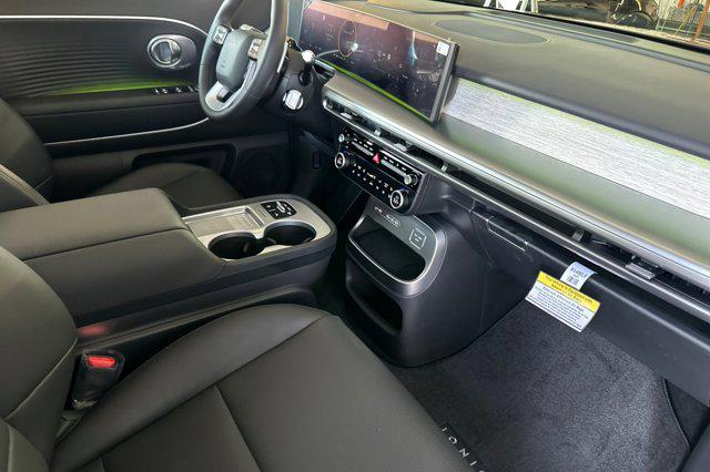 2026 Hyundai Ioniq SEL photo 17