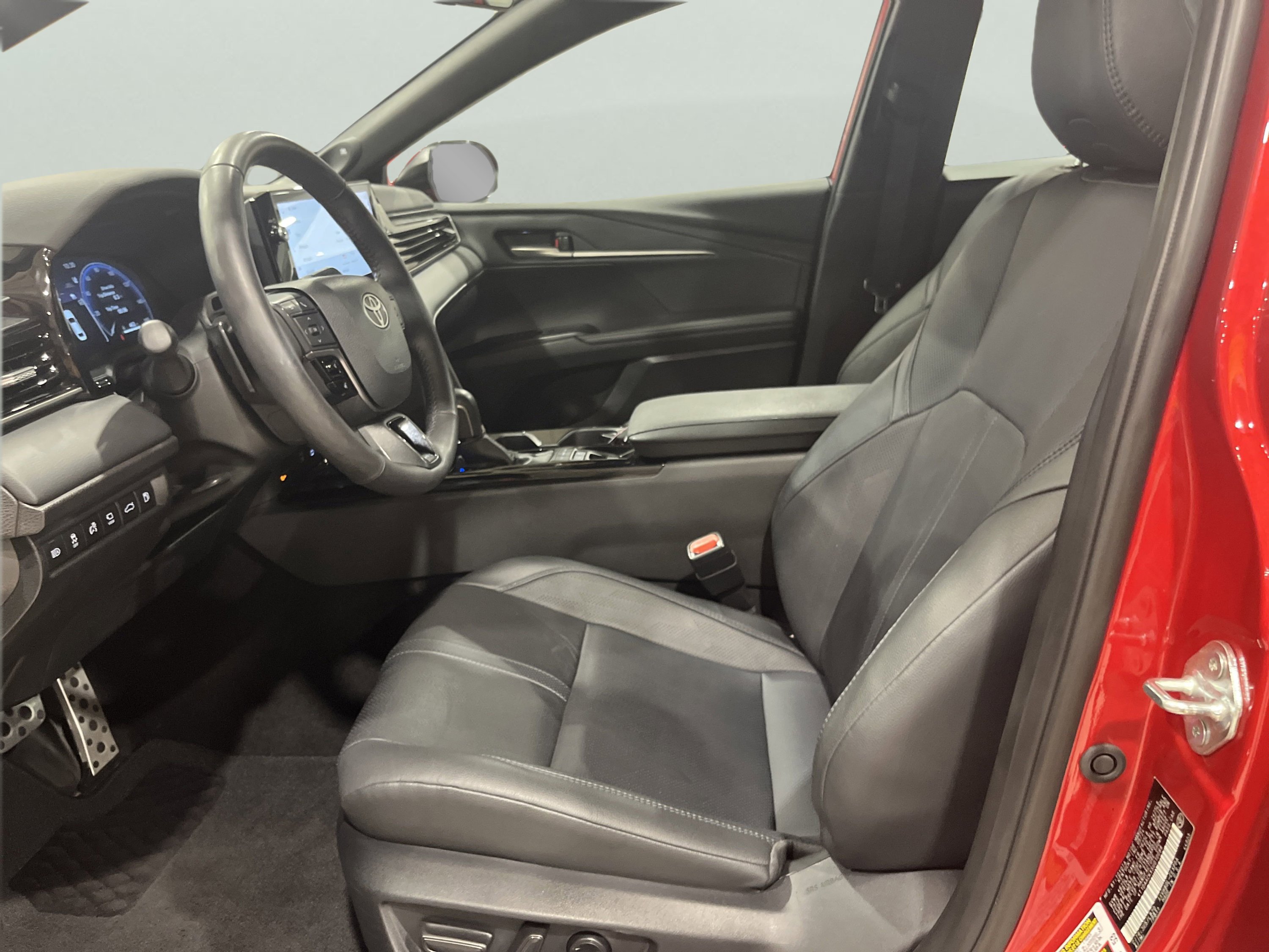 2025 Toyota Camry LE photo 10