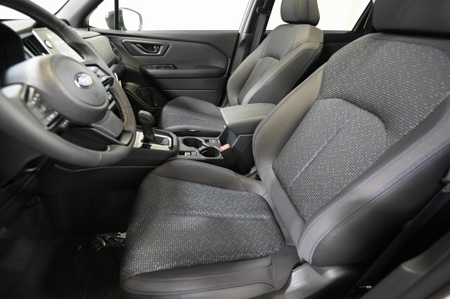 2025 Subaru Forester Premium photo 6