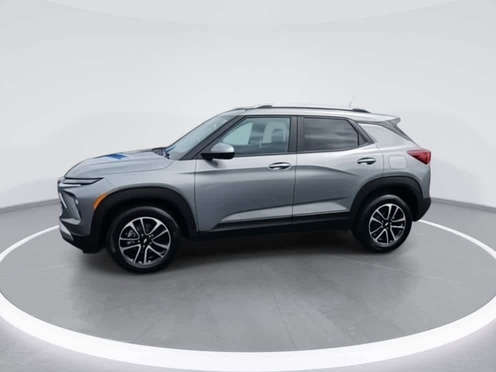 2026 Chevrolet Trailblazer LT photo 4