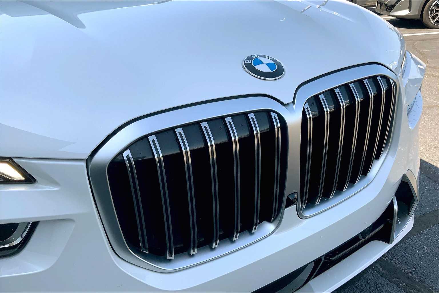 2023 Bmw X7 xDrive40i photo 32