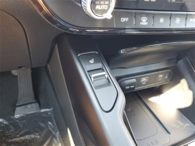 2025 Kia Telluride S photo 23