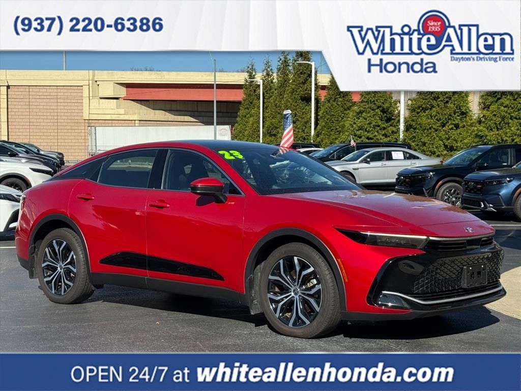 2023 Toyota Crown Limited's photo