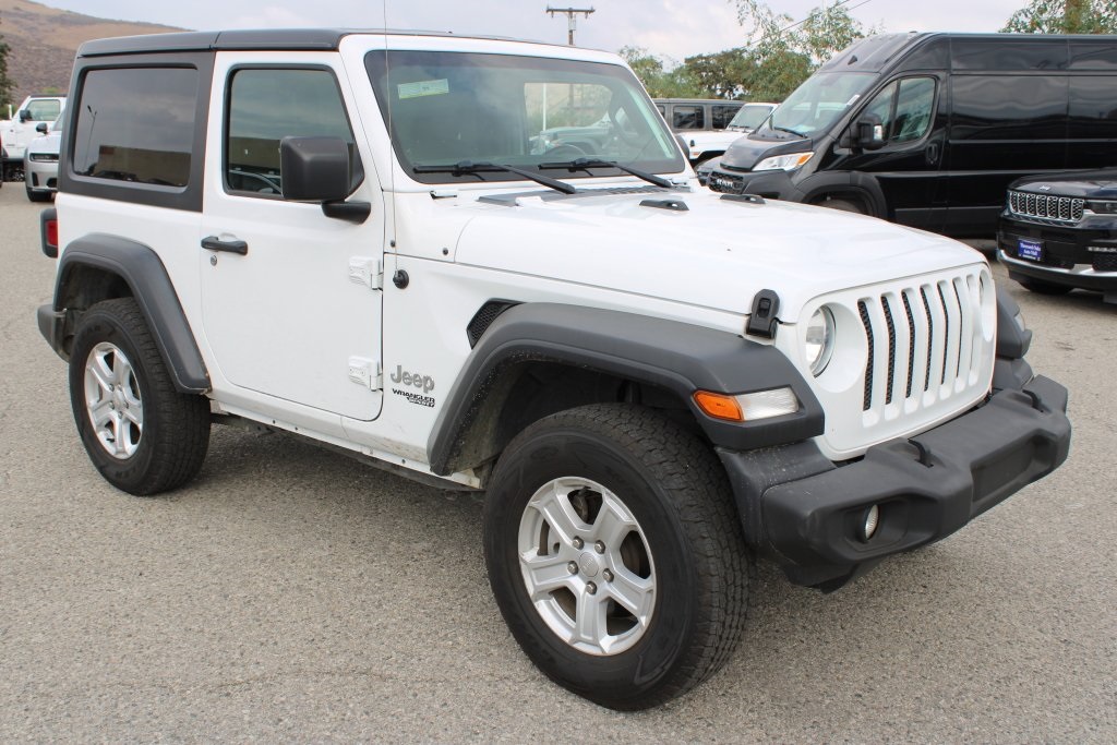 2018 Jeep Wrangler Sport S photo 3