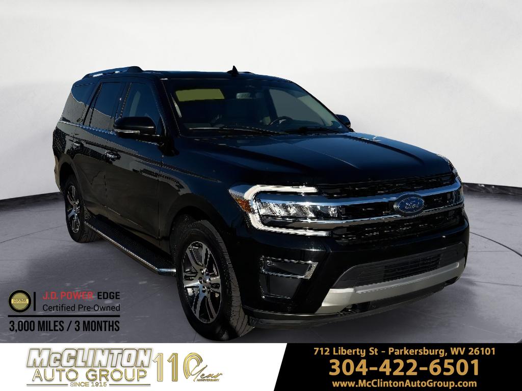 2022 Ford Expedition Limited's photo