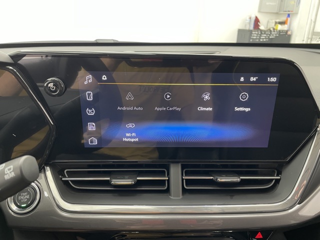 2025 Chevrolet Trax ACTIV photo 2