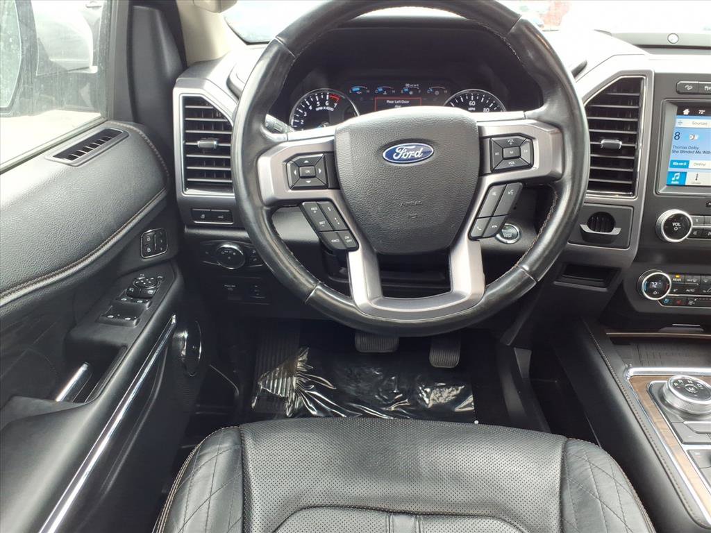 2019 Ford Expedition Platinum photo 2