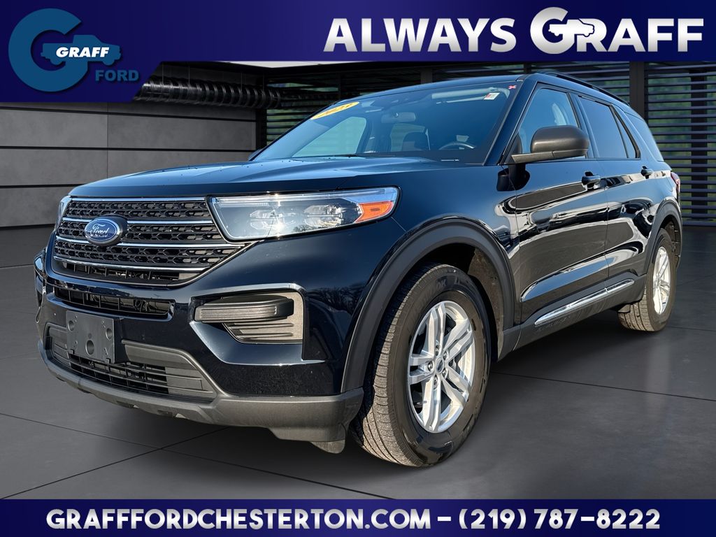 2023 Ford Explorer XLT's photo